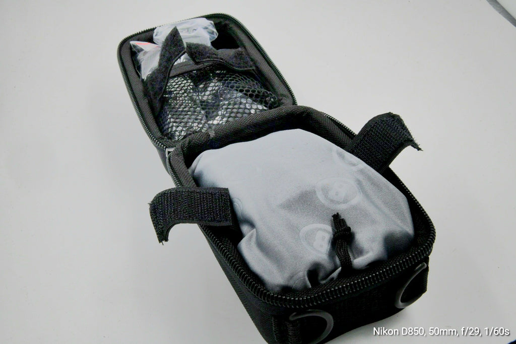 prismáticos Bushnell Nitro 10x25 