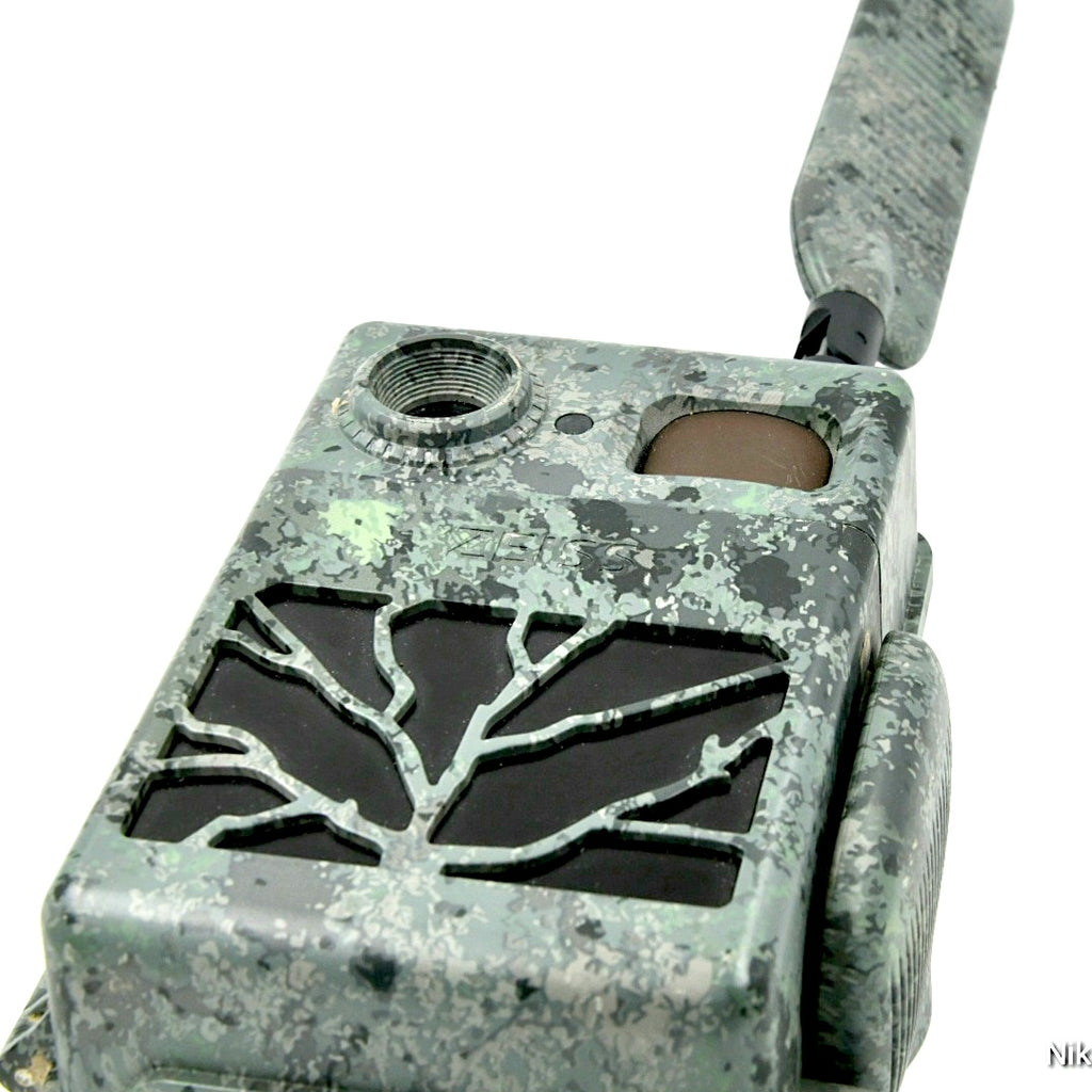 Cámara trampa fotográfica ZEISS Secacam 7 conectada 