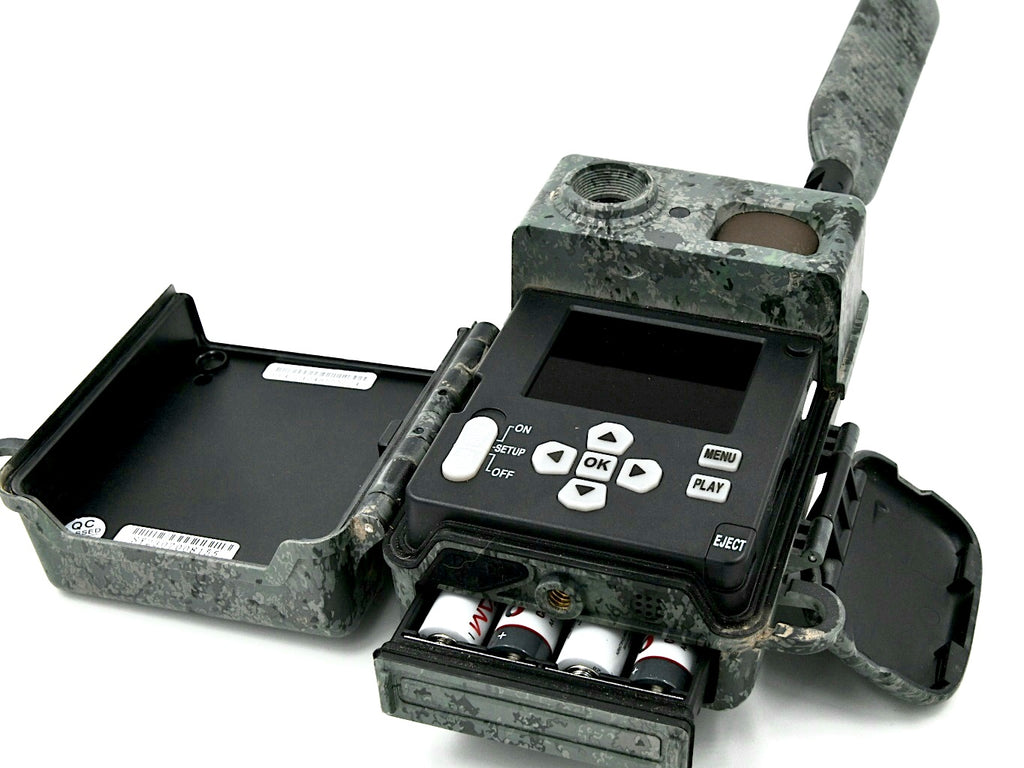 Cámara trampa fotográfica ZEISS Secacam 7 conectada 