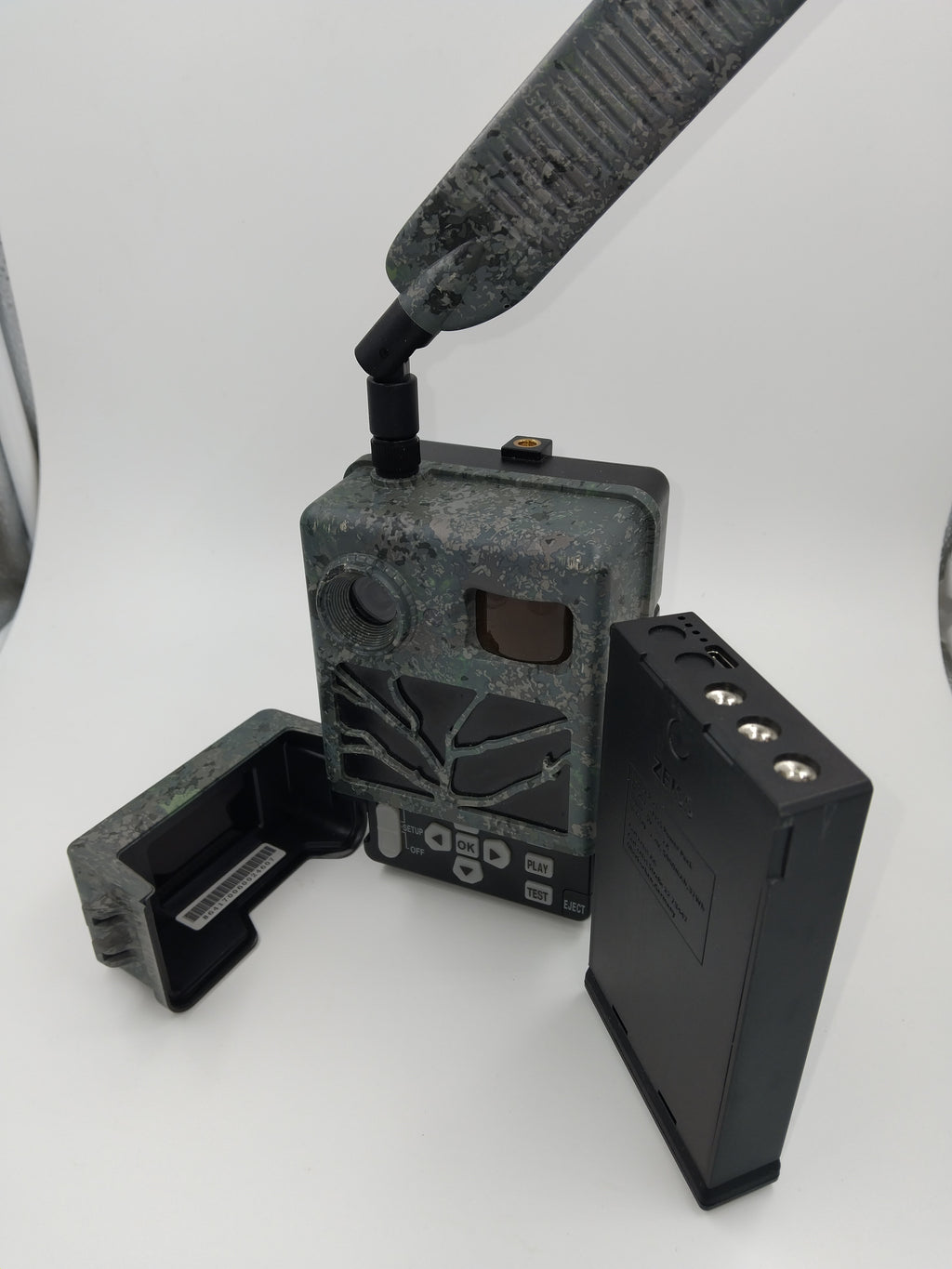 Cámara trampa ZEISS Secacam pack de 3 con panel solar 