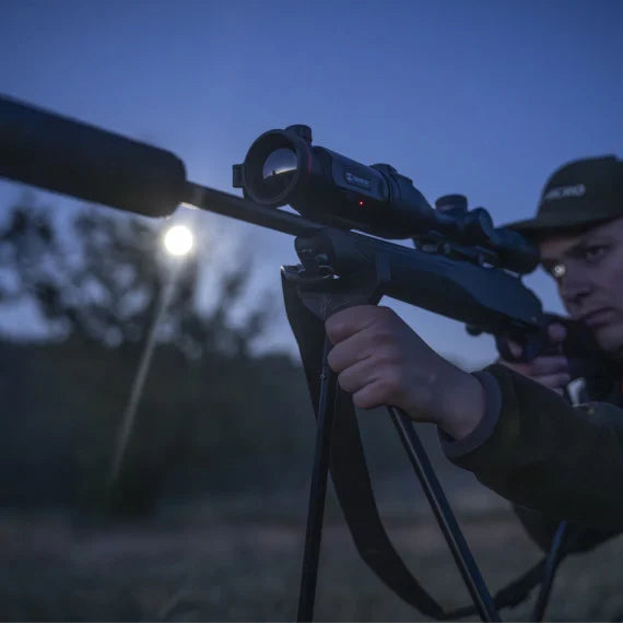 Módulo de disparo con imagen térmica (CLIP-ON) HIKMICRO THUNDER TQ35C 3.0 