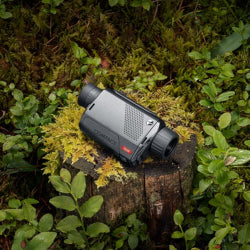 Monocular Pulsar Térmico AXION XG30 Compacto y conectado 