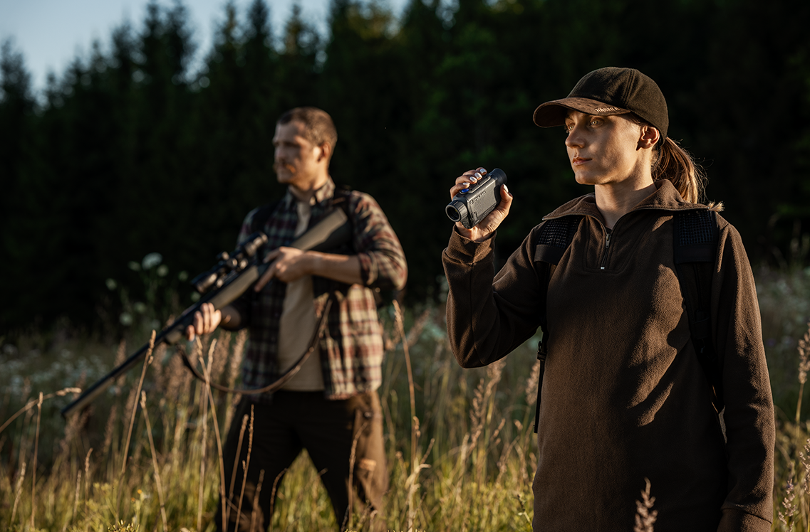 Monocular Pulsar Térmico AXION XG30 Compacto y conectado 